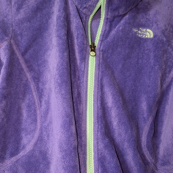 The North Face Purple Fleece Jacket - Picture 2 of 3